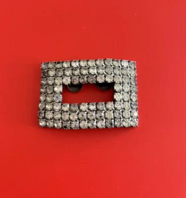 Clip para zapatos vintage de pedrería transparente tono plata Foto 1 de 3