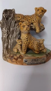 Botella jarra de whisky Leopard Jim Beam Collector 1981 África Safari Cheetah - Imagen 1 de 10