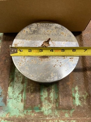 1964 1965 1966 Chevrolet C10 6 cylinder engine air cleaner - Image 1 of 4