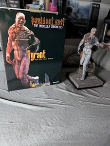 GAYA Resident Evil - The Umbrella Chronicles Tyrant Statue 1038/1500 - Picture 1 of 8
