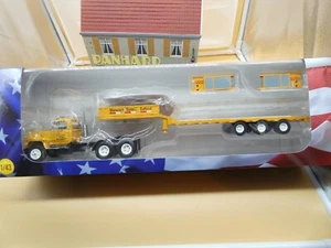 Camion Semi U.S MACK SERIE R PORTE CHAR 1975 N°55 1/43éme IXO Neuf Boite d'Ori - Foto 1 di 8