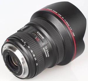 Canon EF 11-24mm f/4L USM Lens - Great Condition! - Picture 1 of 7