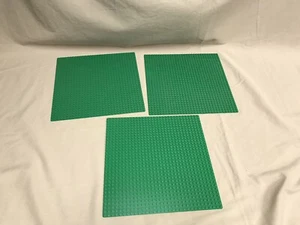 Lego Vintage Green Base Plate 32 x 32 Stud 10" x 10" Lot of 3 - Picture 1 of 2