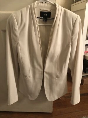 H&M блейзер с атласной отделкой кремовый размер 4 - Изображение 1 из 4