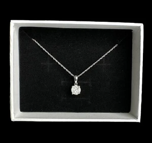 1/10 ct tw Diamant Cluster 925 Sterlingsilber Anhänger & Kette 18" - Bild 1 von 8