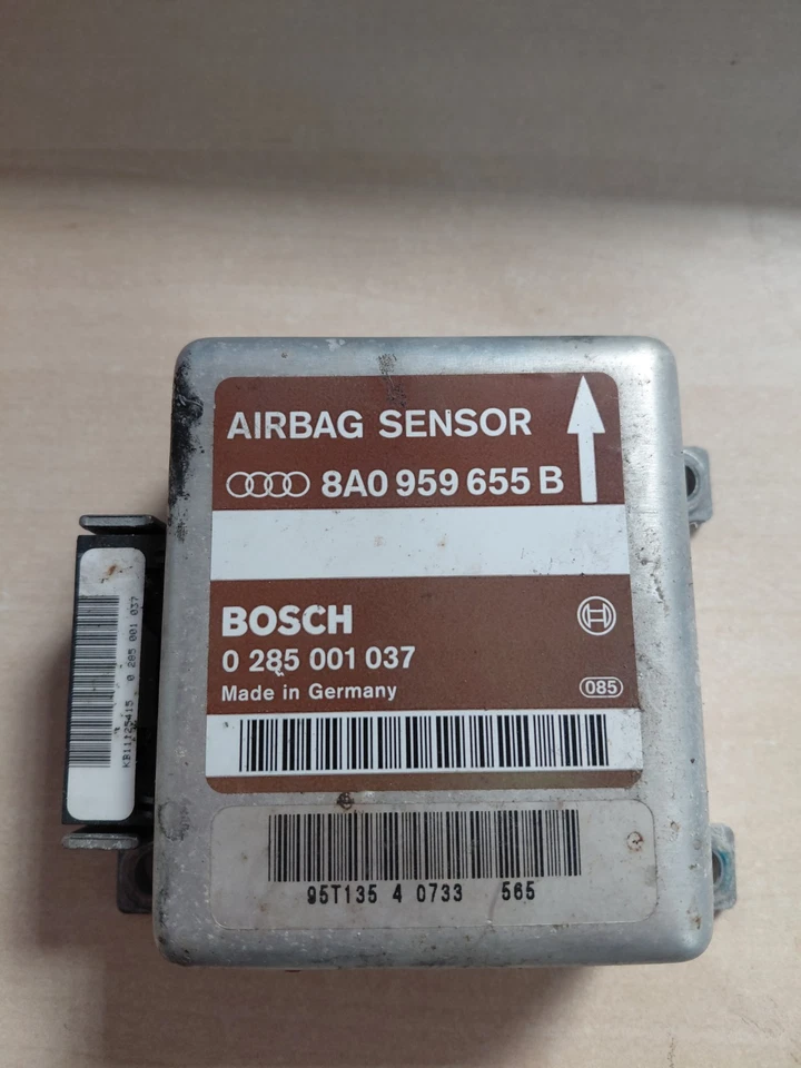 Audi A6 1996 Airbag Control Module ECU 8A0959655B - Image 1 of 1
