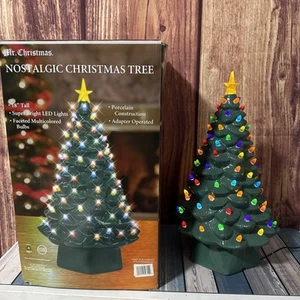 Cerámica Grande 18" Iluminado Nostálgico Sr. Árbol de Navidad Estrella Dorada Con Caja - Imagen 1 de 5