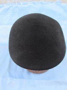 BEAUTIFUL VINTAGE DOCKERS WOOL BLACK CABBIE NEWSBOY CAP HAT - SIZE S/M - Picture 1 of 5