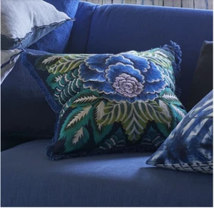 DESIGNERS GUILD Rose De Damas Indego Blue Embroidered  CUSHION COVER 50x50cm - Picture 1 of 4