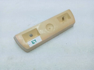 2789676 1968 -1974 DODGE DART PLYMOUTH VALIANT DUSTER REAR ARM REST BASE - Imagem 1 de 3