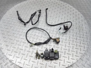 2003 98-03 Honda VT750 Shadow Ace Sensor Pulser Oil Neutral Relay Flasher Fuel - Picture 1 of 9
