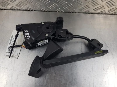 MONTAJE PEDAL ACELERADOR HYUNDAI IX35 1,7 L DIÉSEL MK1 2012 Foto 1 de 4