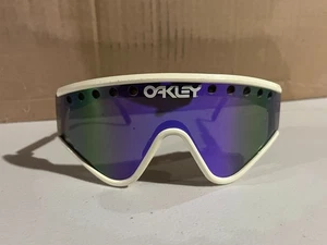Vintage Oakley Pilot Eyeshade Sunglasses Glasses Aviator Style White Vented - Picture 1 of 10