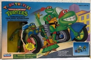 Teenage Mutant Ninja Turtles 1998 Toon Cycle Raphael TMNT Playmates SEALED - Picture 1 of 7