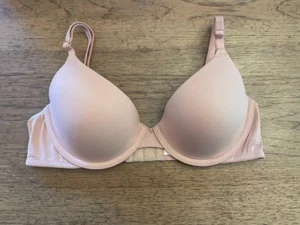 PINK Victoria's Secret Macaron Script 32A Wear Everywhere Push Up Bra VS!!!!! - Picture 1 of 2