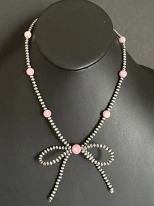 Bow Sterling Silver Pink Conch 4mm Pearls Bead Necklace. 18 inch - Picture 1 of 1