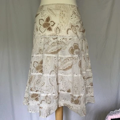 Falda Midi De Colección Espirit Niveles Línea A Blanca y Marrón Floral Paisley Algodón Talla L Foto 1 de 4