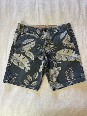 Gap Khakis Men’s Lived In Shorts Floral Blue Palm Shorts Size 33 Chino Comfort - Image 1 of 4