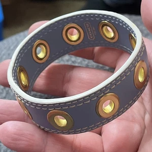 Coach Jeansblau & Gold Ösen Armreif Armband Top - Bild 1 von 4