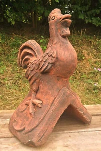 Acabado de techo de gallina gallo 90° en ángulo decorativo piedra cresta azulejo pollo - Imagen 1 de 9