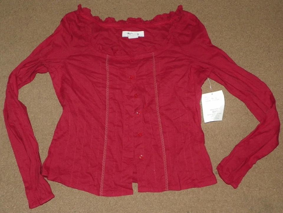 NWT Womens Juniors QUIZZ Ruby Red BLOUSE Size M - Image 1 of 4