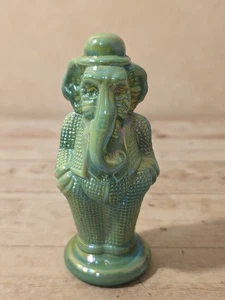 Vidrio artístico vintage Summit Russ Vogelsong novedad elefante Tommy #2 verde carnaval - Imagen 1 de 7