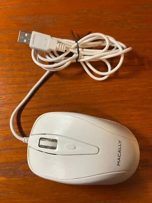 Macally 3 Button Optical USB mouse New Mac OS X Windows Gently Used No Box - Image 1 of 2