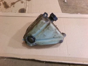 Suzuki DS185 DS 185 79 1979 TS oil tank cap injection - Picture 1 of 3
