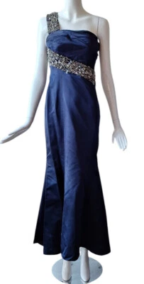Badgley Mischka Couture Gown 1-Shoulder Bead Embellished Custom Shawl Size 4 - Image 1 of 4