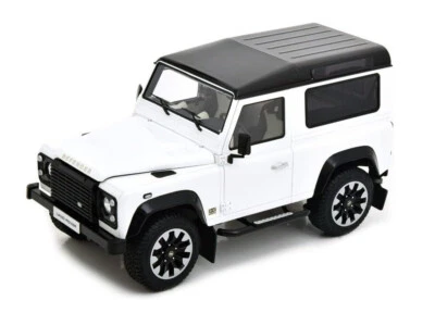 LCD Models 1:18 LAND ROVER DEFENDER 90 WORKS V8 70TH EDITION WHITE 2018 - Immagine 1 di 3