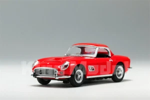 King Model 1:64 250GT California Convertible Diecast Model Car - Picture 1 of 9