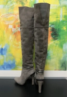 $1550 FENDI Italia RarasY2K Gris Sobre la Rodilla Muslo Gamuza Cuero Botas EE. UU. 6 Foto 1 de 4