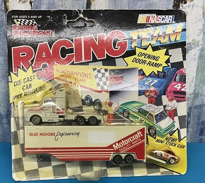 1/87 Racing Champions Team Transporter W/Mini Stock Car #15 Geoff Bodine - Image 1 of 2