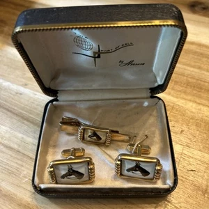 Juego de clips de corbata de gemelos esmaltados TWA Port of Call de colección de Anson con caja - Imagen 1 de 5