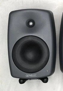 Altavoces con cable de instrumento y monitor de estudio único alimentados Genelec 8040B de 6,5 pulgadas - Imagen 1 de 12
