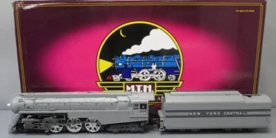MTH 20-3045-1 New York Central Dreyfuss Hudson Steam Locomotive #5445 with PS2 - Image 1 of 4