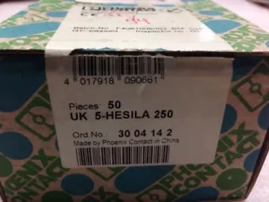 NEW Phoenix Contact 3004142, UK 5-HESILA250, UK5-HESILA250, - Picture 1 of 3
