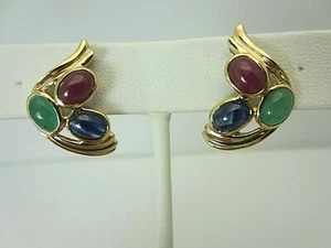 14k Oro Giallo Cabochon Rubino Smeraldo e Blu Zaffiro Orecchini 5.70 Carati - Foto 1 di 9