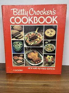 Betty Crocker Cook Book (1980), Hard Cover, 5-Ring Binder - Picture 1 of 14