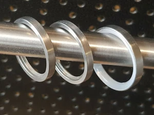 Gardinenringe mit Gleiteinlage Edelstahl für Gardinenstangen 16mm / 20 mm - Bild 1 von 1