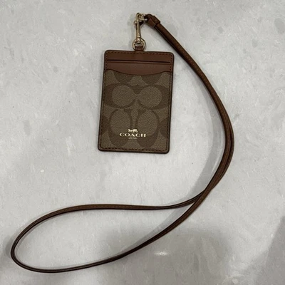 Cordón de PVC Coach Signature para mujer en marrón Foto 1 de 4