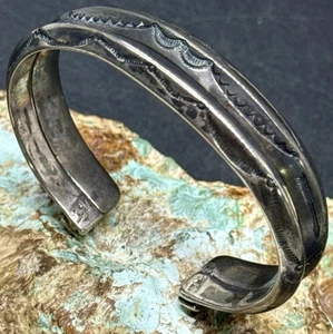 Old Pawn Navajo Handstempel Sterlingsilber Multi Cariniert Strang Manschette Armband - Bild 1 von 15