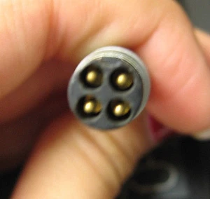 PENTAX CHARGER MC 04 FOR SURVEYING (4 PIN) - Picture 1 of 3