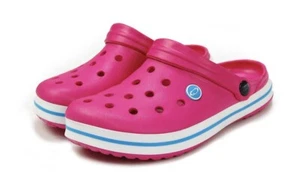 Crocs TWF Sharkies Lighweight Beach Shoe Cloggs Children's Pink Size 6/24 - Picture 1 of 1