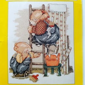 Dimensions Counted Cross Stitch Kit 14ct Aida 8 x 10" , "Smiley Bears" DMC - Bild 1 von 8