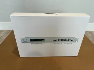 Ubiquiti USG-XG-8 NUOVO 8 porte 10G SFP+ XG router gateway - Foto 1 di 5