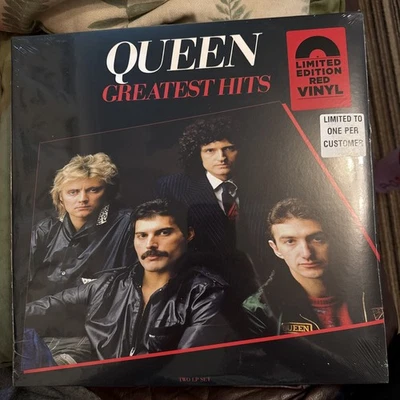 Queen 'Greatest Hits' 2 x Red Coloured Vinyl LP Album HMV Exclusive 2019 - Image 1 of 2