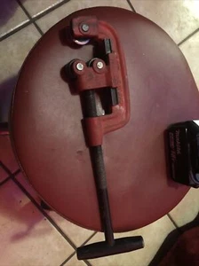Industrial 1/2-2 1/2”" Inch Steel Heavy Duty Cast Iron Pipe Cutter Tool No. 2 - Picture 1 of 3