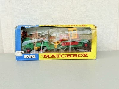 Matchbox King Size K-17 Tractor Low Loader with Bulldozer - Image 1 of 4