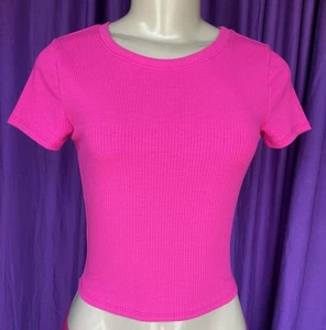 BOZZOLO Hot Pink Ribbed Stretch Cropped T-Shirt Top Size M NWOT - Picture 1 of 8